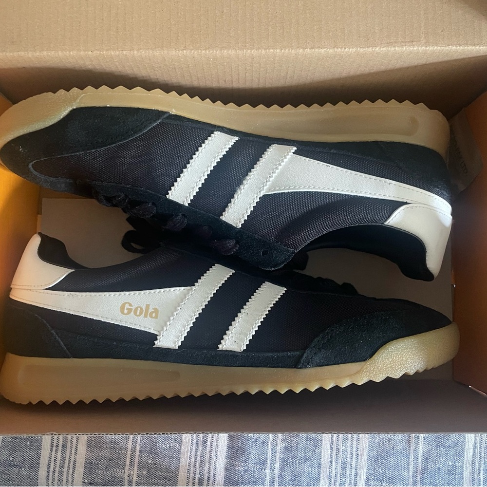 Gola sneaker size 8.5 NWT